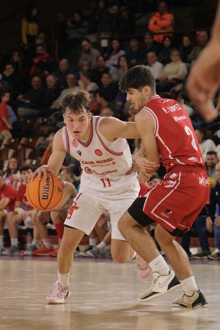 Las imágenes del Cultural-Jaén de baloncesto