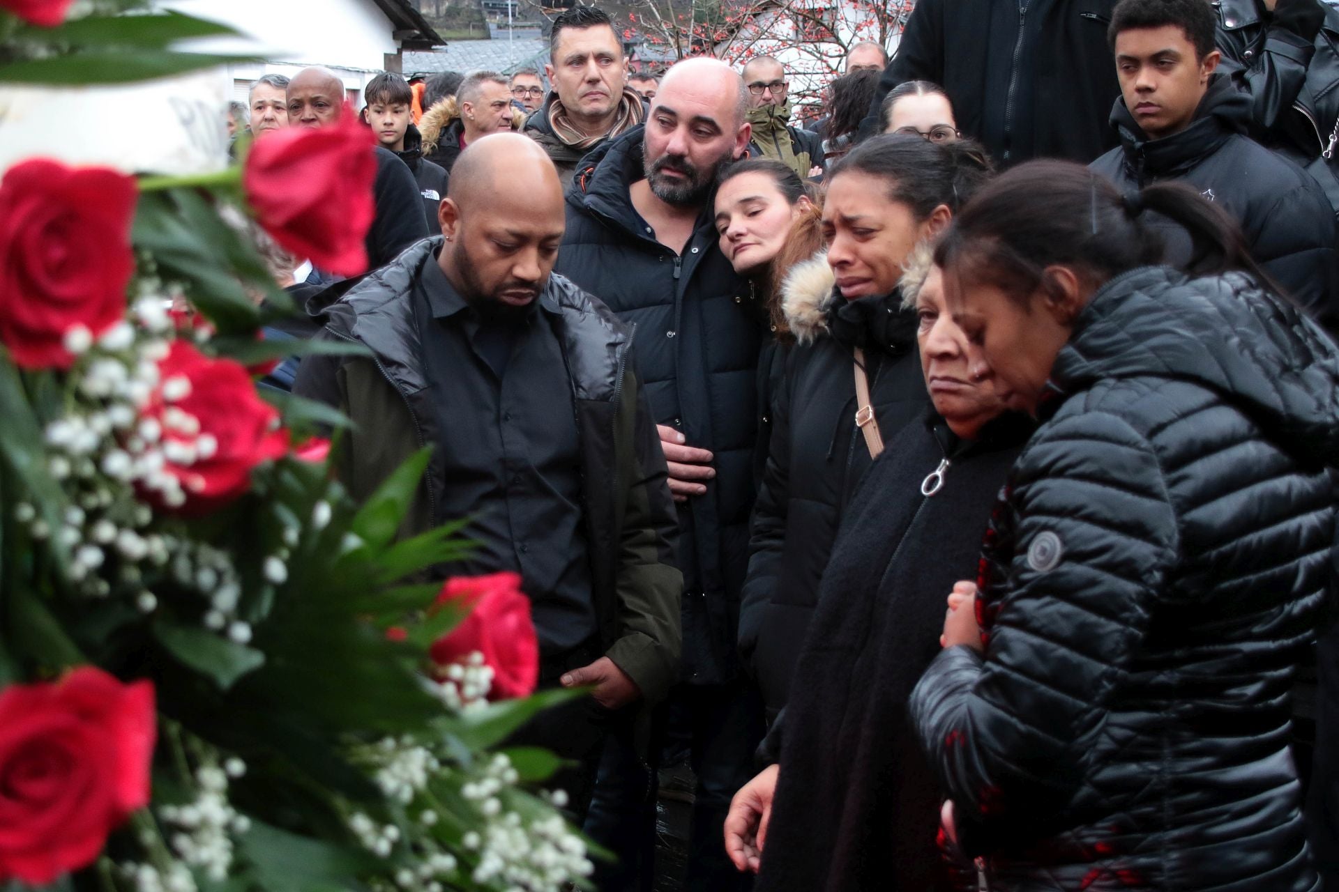 Imágenes del funeral por el minero fallecido en Caboalles