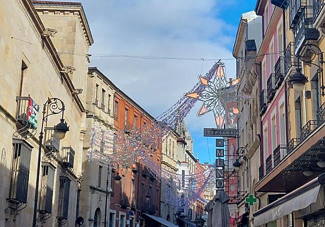Luces de Navidad en la calle Ancha.