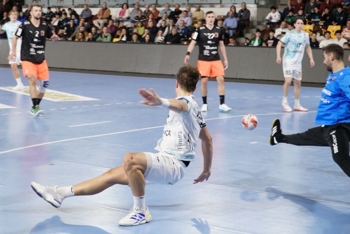 Las mejores imágenes del épico triunfo del Ademar ante el Kadetten