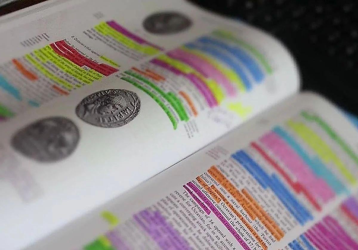 Imagen de un libro de texto.