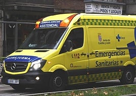 Imagen de archivo de una ambulancia.