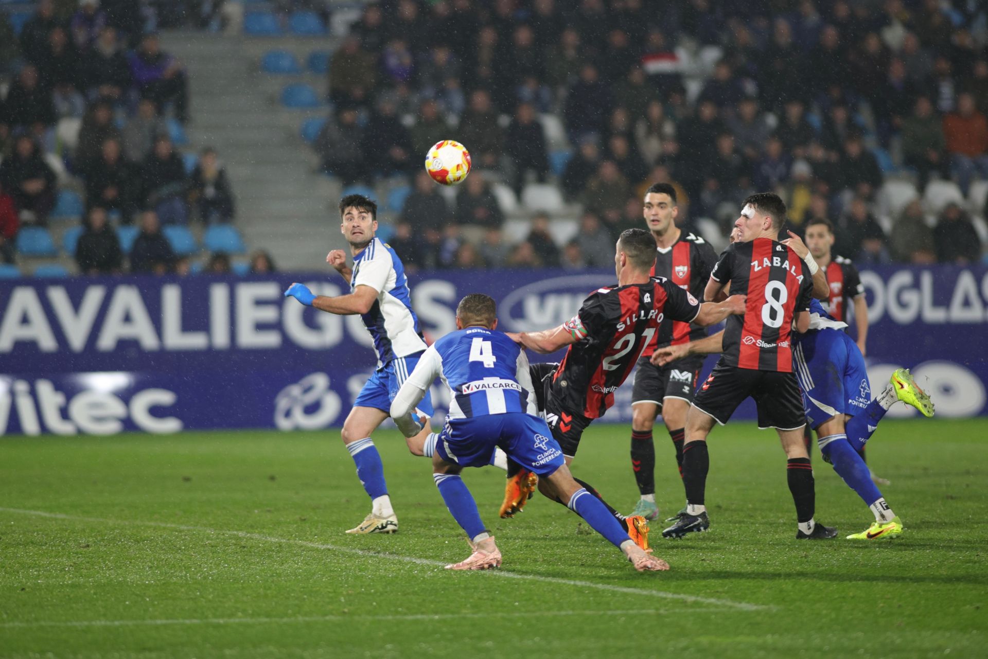 Las mejores imágenes del SD Ponferradina - Arenas de Getxo