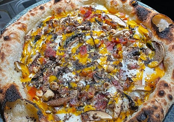La pizza leonesa que se lleva el segundo premio.
