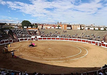 Denuncian a Astorga ante Transparencia por la falta de datos sobre la novillada del verano
