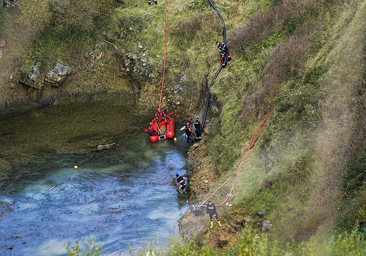 Las imágenes de la búsqueda en Asturias de Mari Trini y su bebé