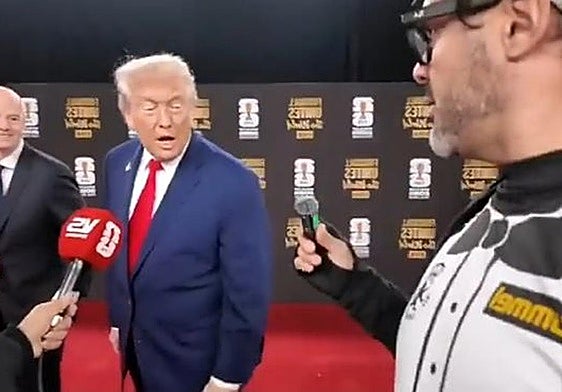 Trump valora la camiseta Tuxedo de la Cultural.
