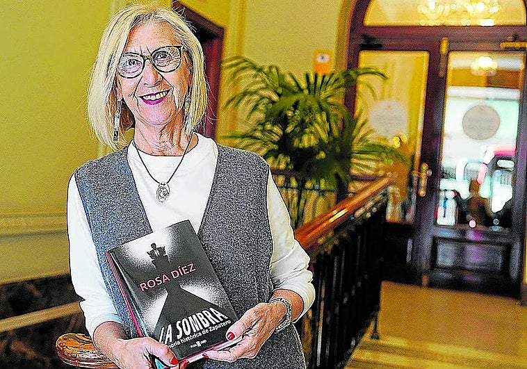 Rosa Díez presenta en León su libro sobre el expresidente Zapatero