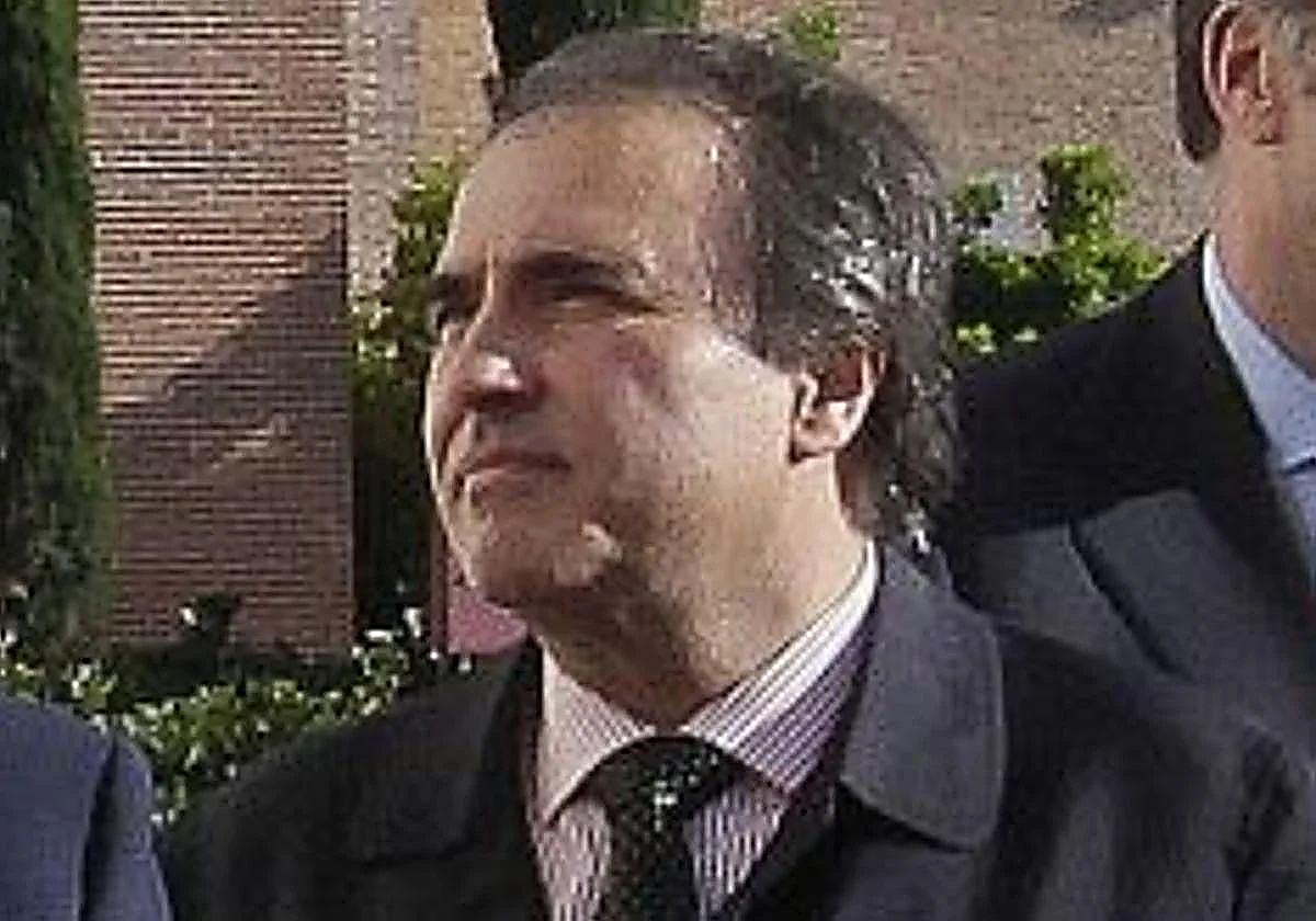 Juan Carlos Álvarez Mezquíriz.