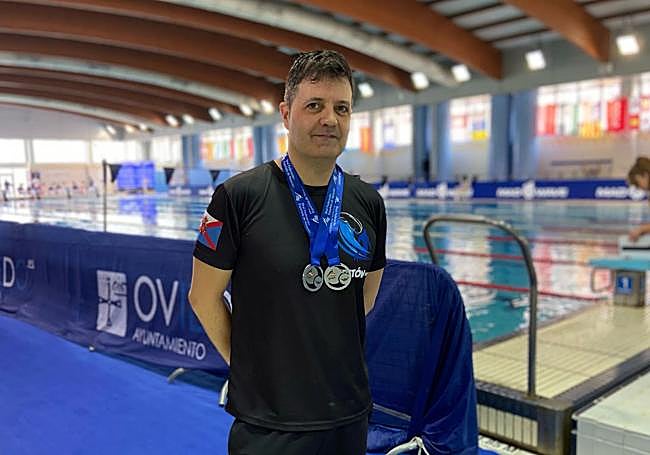 Rubén Serrano iki gümüş madalyasıyla.