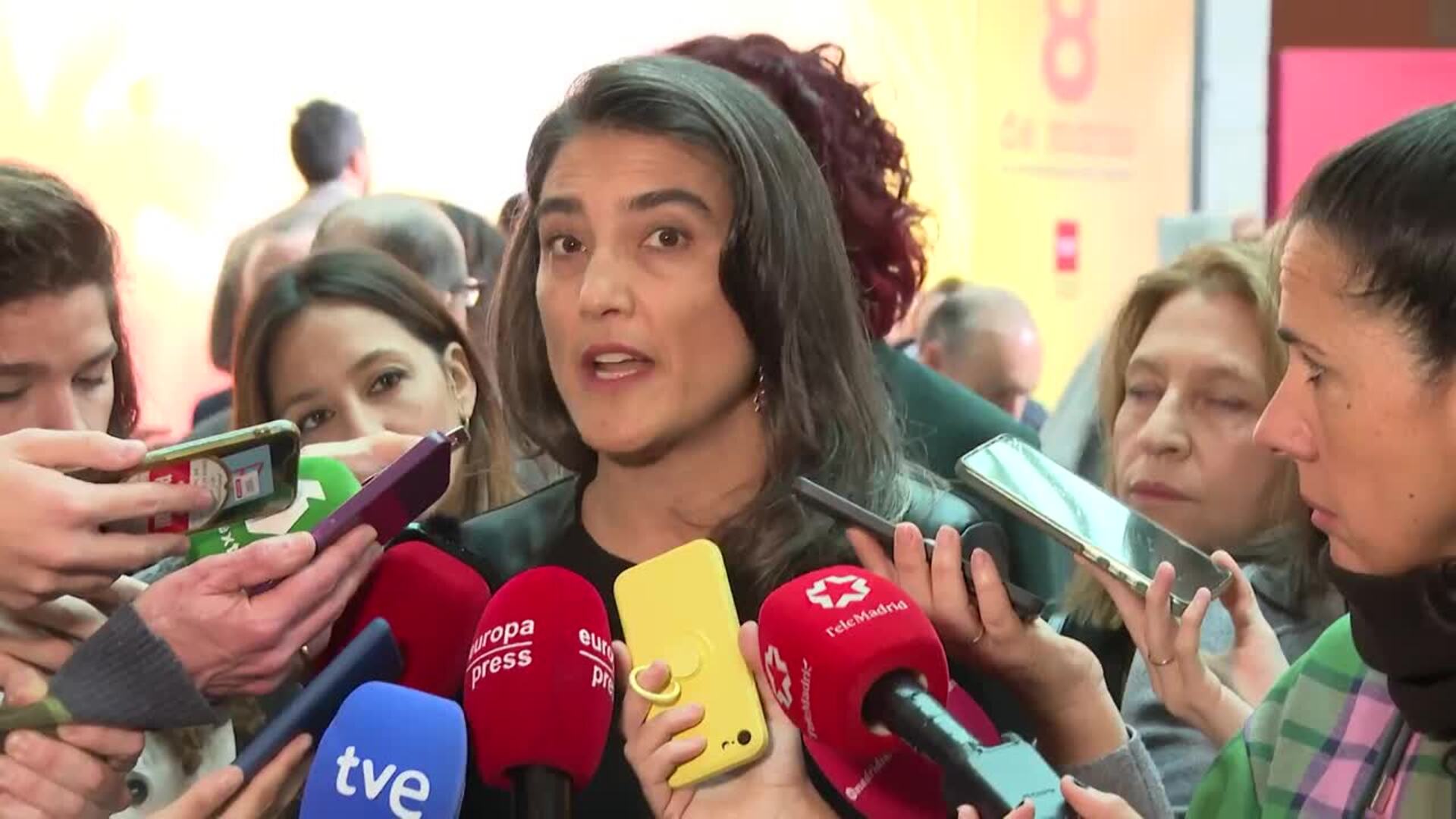 Bergerot afirma que Madrid va "de camino" a convertirse en 'El Cuento de la Criada'