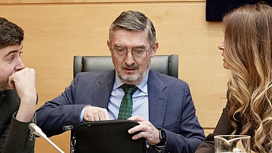 Arranz anuncia que las «lecciones aprendidas» en los incendios forestales se incorporarán al próximo plan