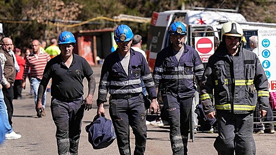 «El mismo día que sacaban a los muertos de la mina, también sacaban carbón»