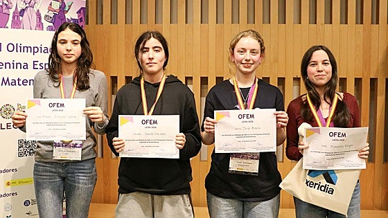 León define al equipo femenino que representará a España en la final europea de matemáticas