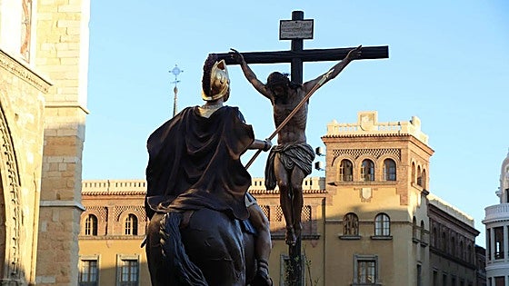 Programa y recorrido de las procesiones del Viernes Santo en León