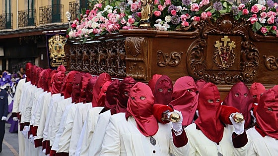 Las imágenes de la procesión de la Sagrada Cena en León