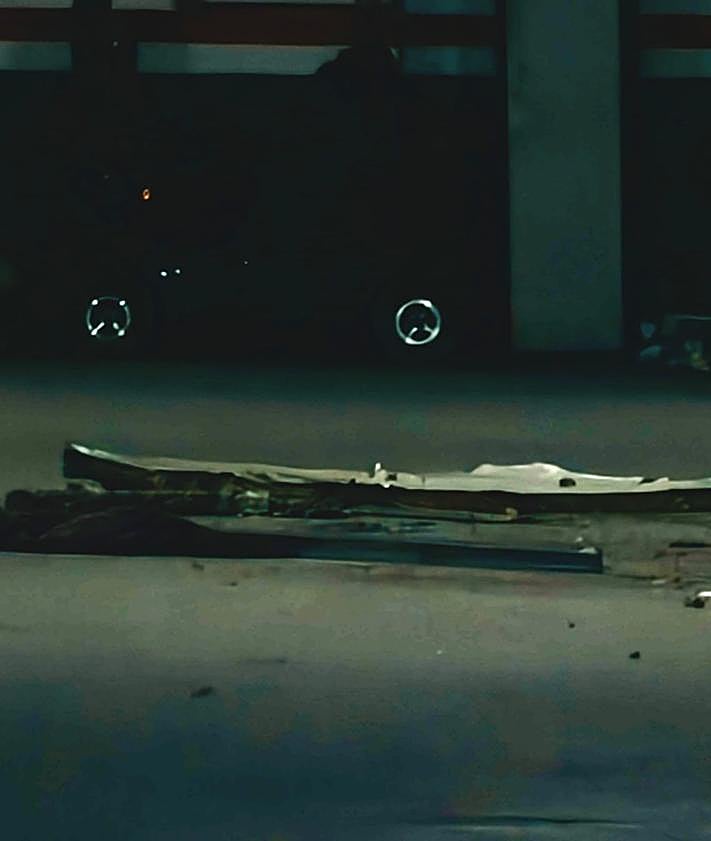 Imagen secundaria 2 - Un operario queda herido tras precipitarse «desde el techo de un garaje» en León