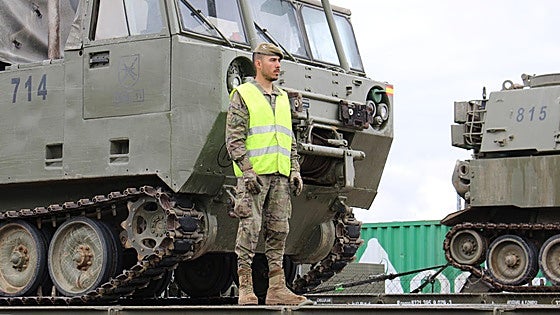 El ferrocarril de León se convierte en «el medio más adecuado» para preparar al ejército