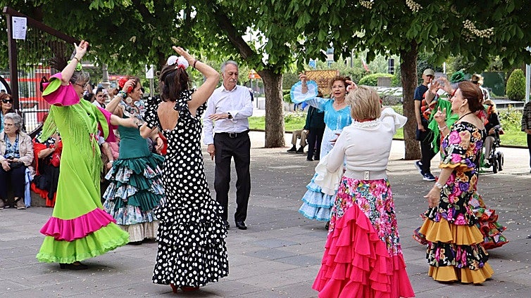 ¿Dónde disfrutar de la Feria de Abril en León? Rebujito, sevillanas y farolillos