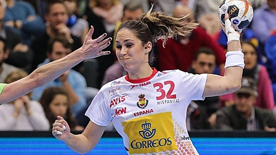 Mireya González se retira a sus 34 años: «En León se construyó mi amor por el balonmano»