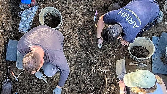 La negativa del Ayuntamiento a ceder una sala para un acto de memoria histórica desata una tormenta en León