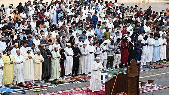 La comunidad musulmana de León cumple con las Escrituras y celebra el Eid Al-Adha