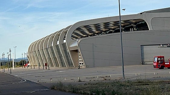 Dos empresas ya se abren a invertir en la terminal de mercancías del Aeropuerto de León