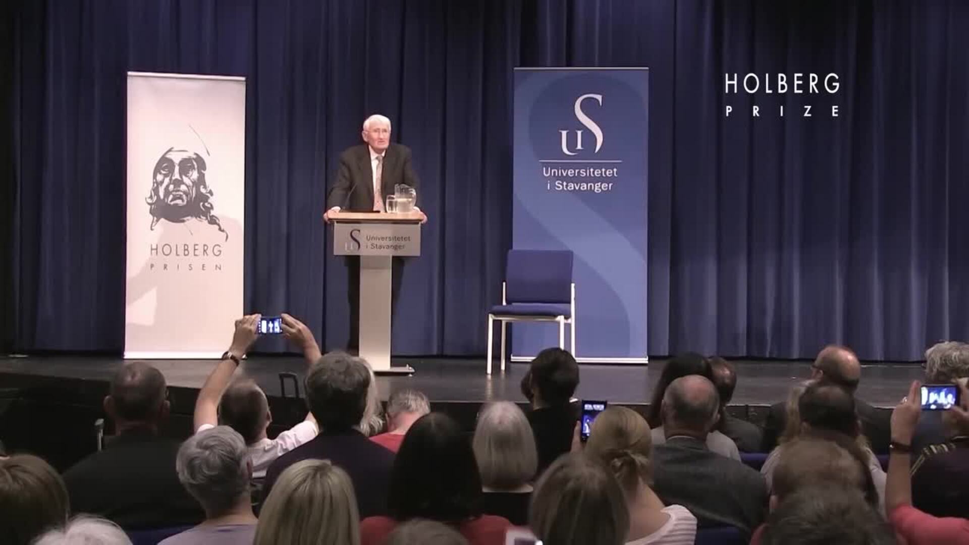 Muere el filósofo alemán Jürgen Habermas a los 96 años de edad