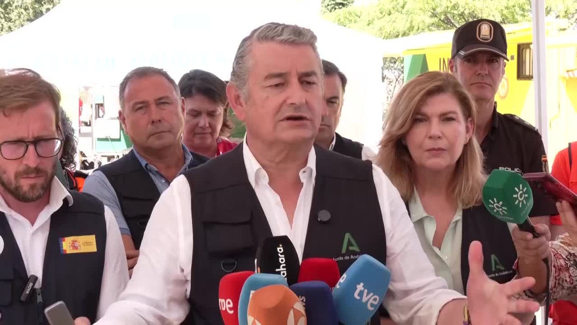 Evolución positiva del incendio de Niebla con "gran parte" de los flancos "sin frente activo"