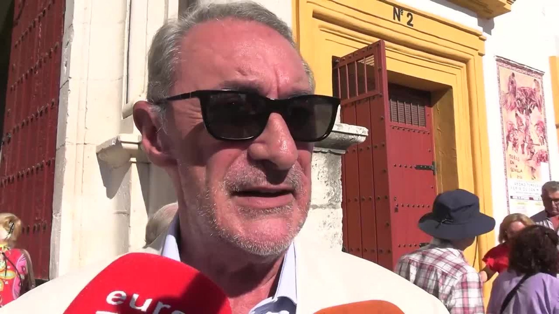 Carlos Herrera, rotundo sobre Fran Rivera tras recibir las cabezas de toro de Paquirri
