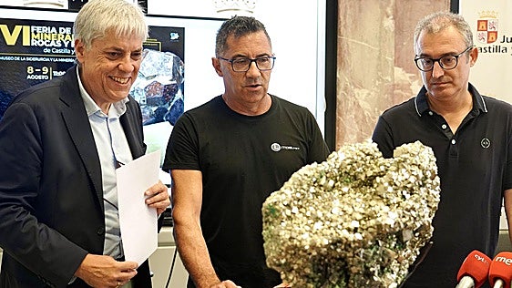 La Feria de Minerales de Sabero exhibirá la fundición de un horno de hierro en directo