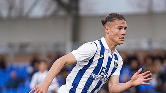 Un internacional absoluto con Bolivia para reforzar el lateral diestro de la Ponferradina