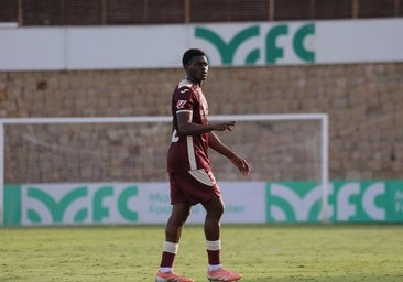 La Ponferradina apuntala su centro del campo con Ntji Tounkara, procedente del Córdoba