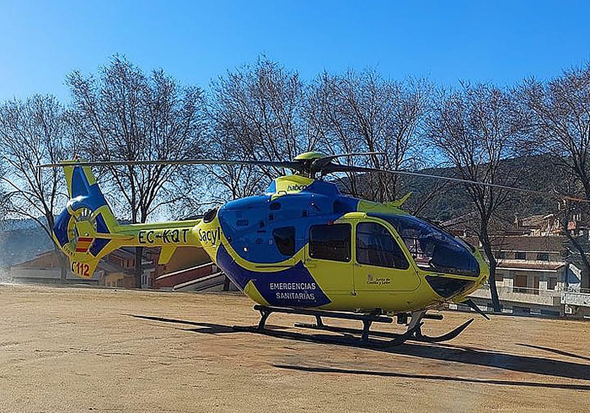 Helicóptero sanitario del Sacyl.
