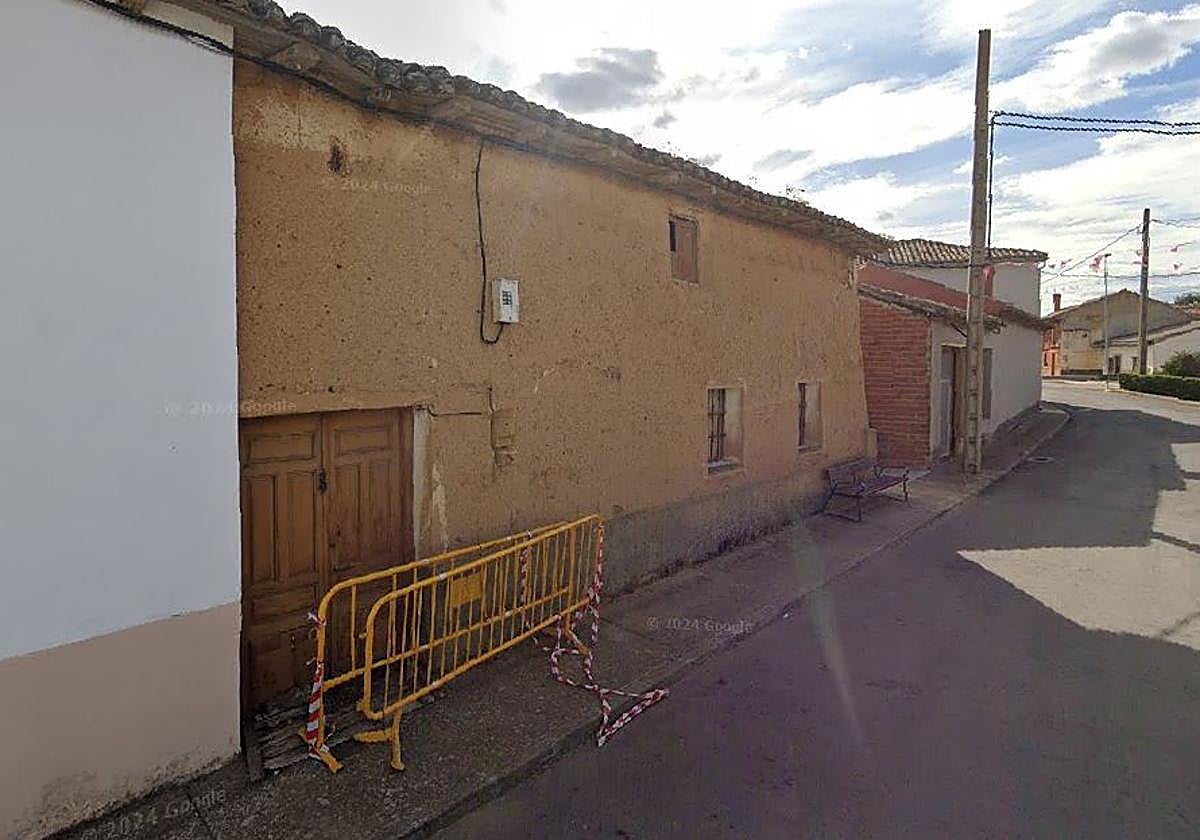 Propiedad que se sale a subasta en Albires.