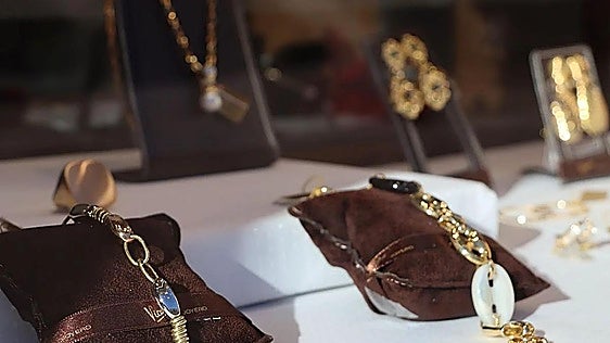 «El oro está imposible»: las joyerías de León constatan un cambio en el negocio del lujo