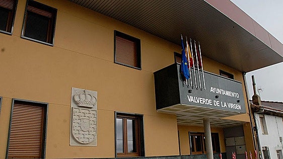 Anuncian dos nuevas quejas ante el Procurador del Común por «la falta total de transparencia del ayuntamiento»
