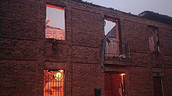 El Colegio de Arquitectos de León financia los costes de rehabilitación de las viviendas afectadas por los incendios