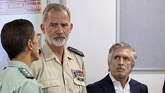 El rey y Marlaska conocen la CiberComandancia de León, una unidad pionera contra los ciberdelitos