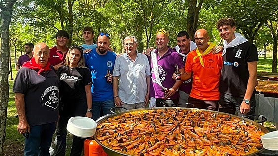 Mercado artesanal, concursos y mucha fiesta para finalizar las fiestas de La Virgen del Camino