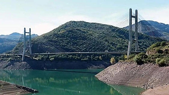 El agua de los embalses de León sigue bajando ante la falta de lluvias
