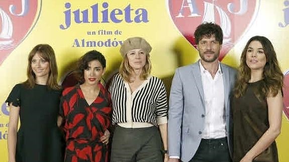 Los protagonistas de 'Julieta', en la presentación de la película. 