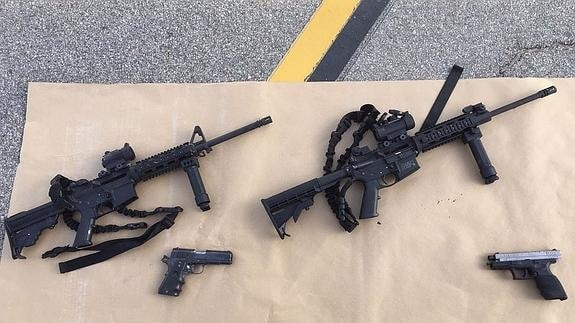 Armas usadas por la pareja que asesinó a 14 personas en un tiroteo en San Bernardino.