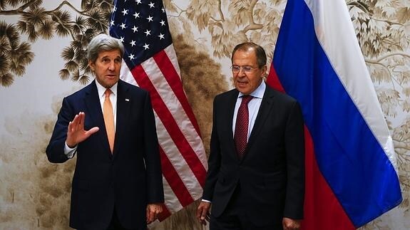 Los jefes de la diplomacia de EE UU, John Kerry, y de Rusia, Serguéi Lavrov. 