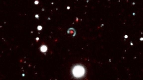 Una estudiante descubre un 'anillo de Einstein', una rareza astronómica