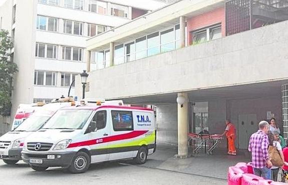 Acceso al Hospital Clínico de Valencia. 
