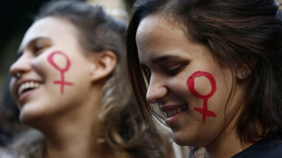 Manifestación en Río de Janeiro contra las agresiones sexuales.