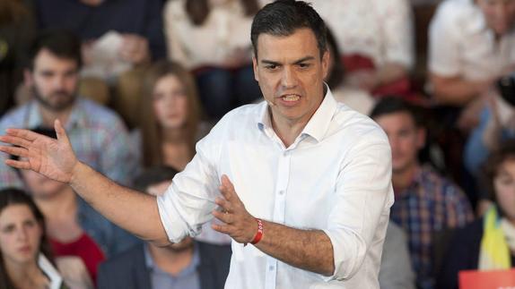 Líder del PSOE Pedro Sánchez, en un acto electoral en Galicia.