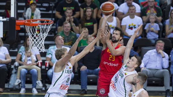 Llull, en pleno partido. 