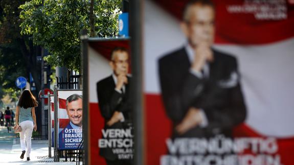 Carteles electorales en Viena. 